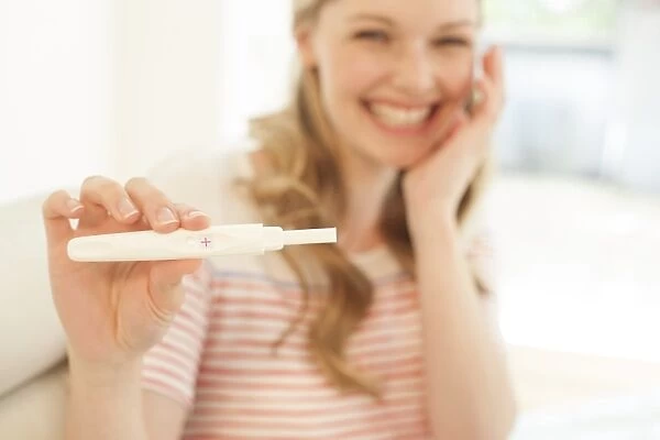 Positive pregnancy test F008  /  2867