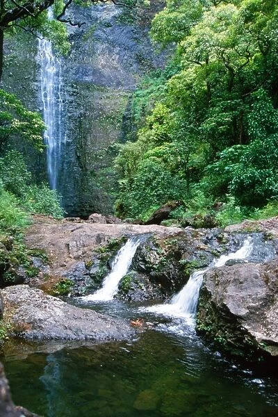 Hanakapiai falls, Kauai, Hawaii (N. Pacific)