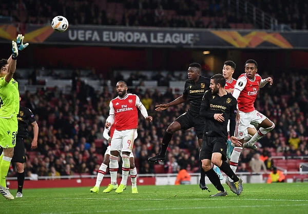 Martinelli Scores: Arsenal Overpowers Vitoria Guimaraes in Europa League