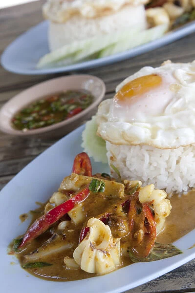 Thailand, Koh Sirey, squid with spicy chillies, rice and fried egg (Pla Muek Pad Prik)