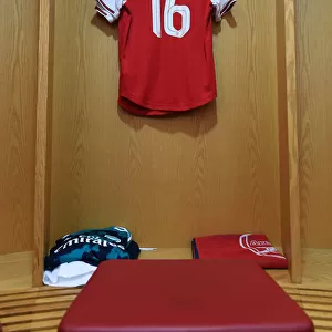 Rob Holding Prepares for Arsenal's Europa League Battle against Vitoria Guimaraes