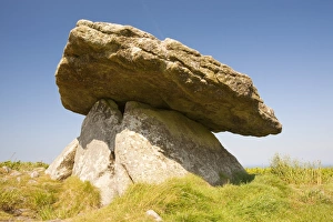 Chun Quiot and ancient burial chamber near St Just, Cornwall, UK Chun Quiot and ancient burial chamber near St Just, Cornwall, UK
